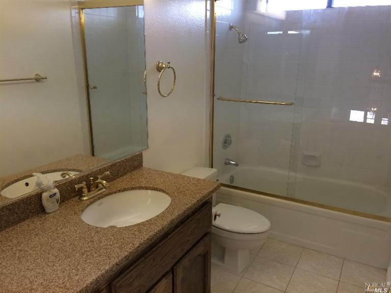 110 Kim Ct, Vallejo, CA 94591 photo 11