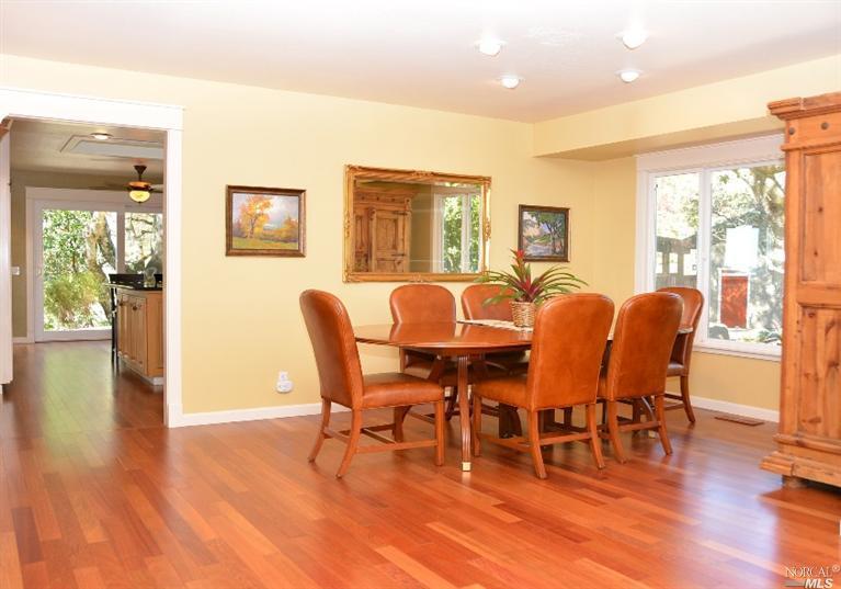 19249 Spring Dr, Sonoma, CA 95476 photo 8