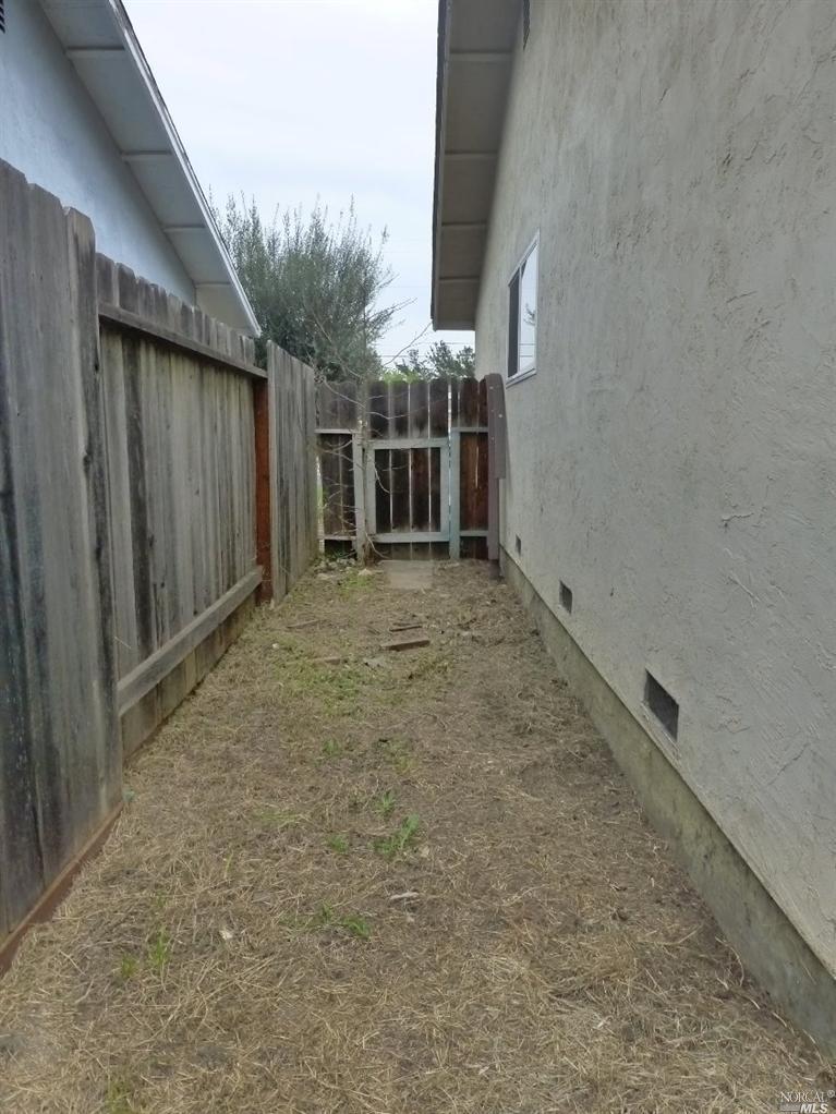 3241 Macfadden St, Napa, CA 94558 photo 18