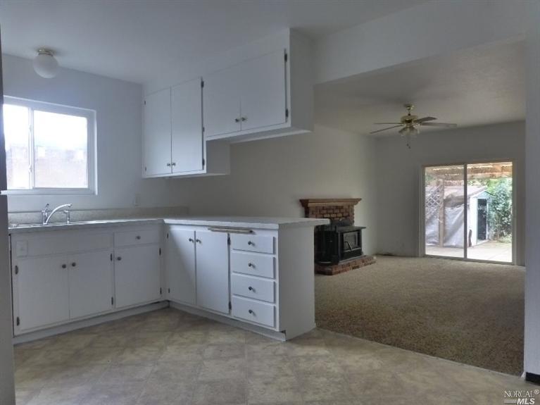 3241 Macfadden St, Napa, CA 94558 photo 3