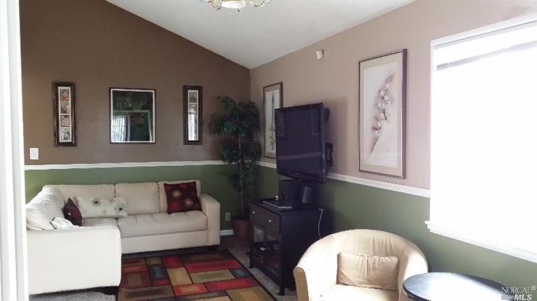 804 Falcon Dr, Vallejo, CA 94589 photo 3