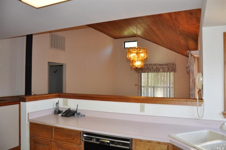 26771 Hawk Rd, Willits, CA 95490 photo 5