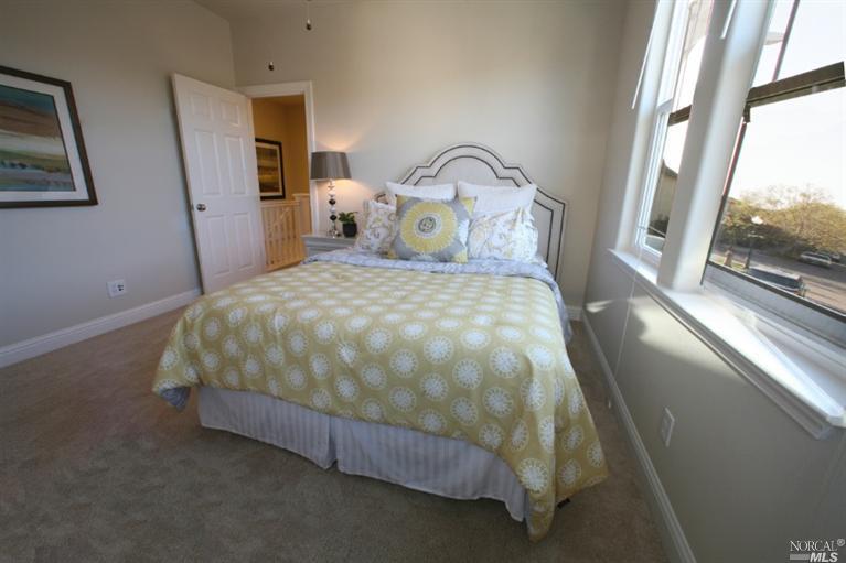 489 Hawk Dr, Petaluma, CA 94954 photo 20