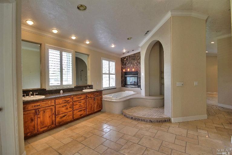 4339 Solano Rd, Fairfield, CA 94533 photo 12