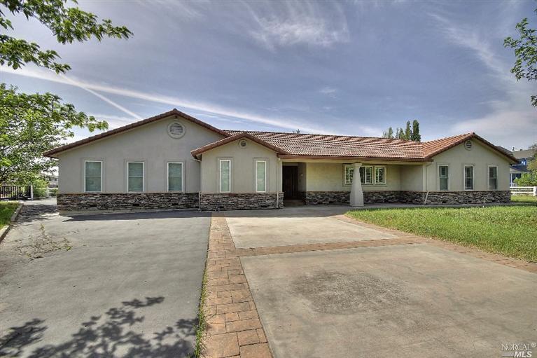 4339 Solano Rd, Fairfield, CA 94533 photo 1