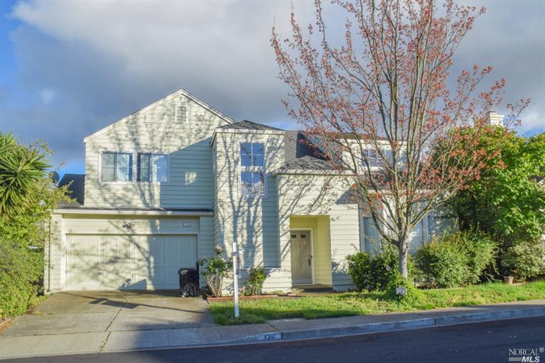136 Bayside Ter, Vallejo, CA 94591 photo 1