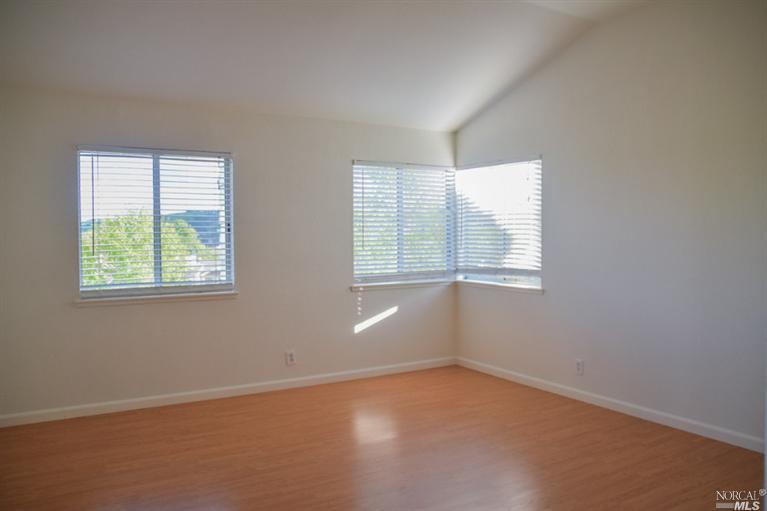 136 Bayside Ter, Vallejo, CA 94591 photo 14