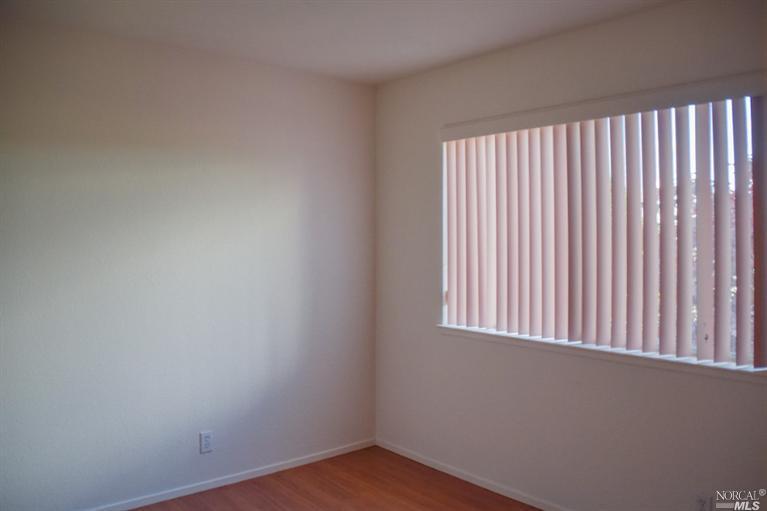 136 Bayside Ter, Vallejo, CA 94591 photo 13