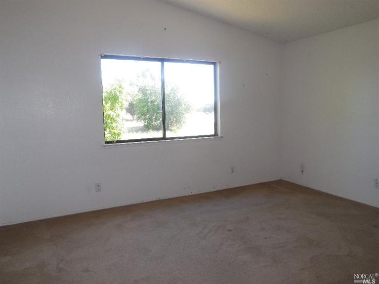 967 Matthew Ct, Fairfield, CA 94533 photo 5