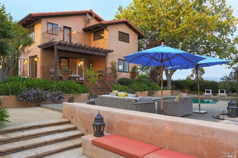 700 Maybee Ln, Healdsburg, CA 95448 photo 2