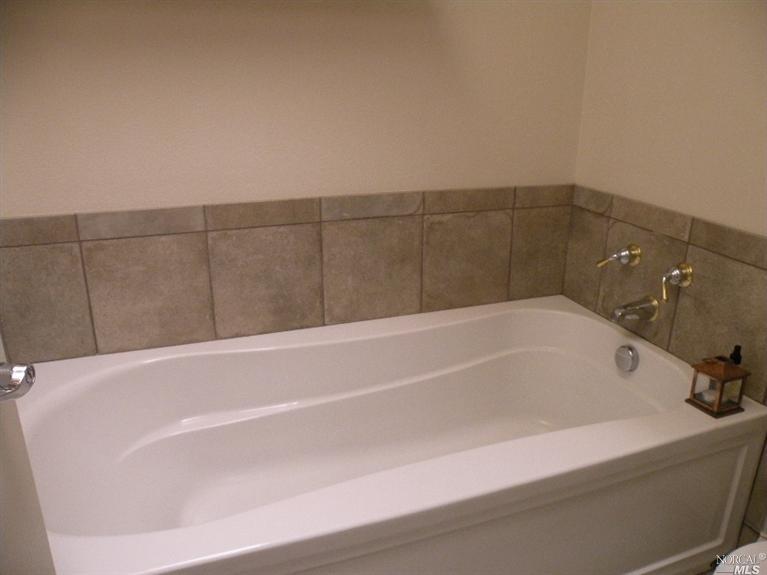 1043 Mcclelland Dr, Windsor, CA 95492 photo 13
