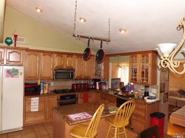 756 Springfield Way, Vallejo, CA 94589 photo 5