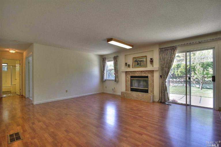 2230 Silver Fox Cir, Fairfield, CA 94534 photo 18