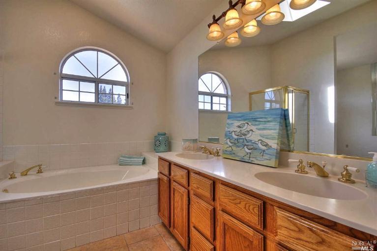 2230 Silver Fox Cir, Fairfield, CA 94534 photo 29