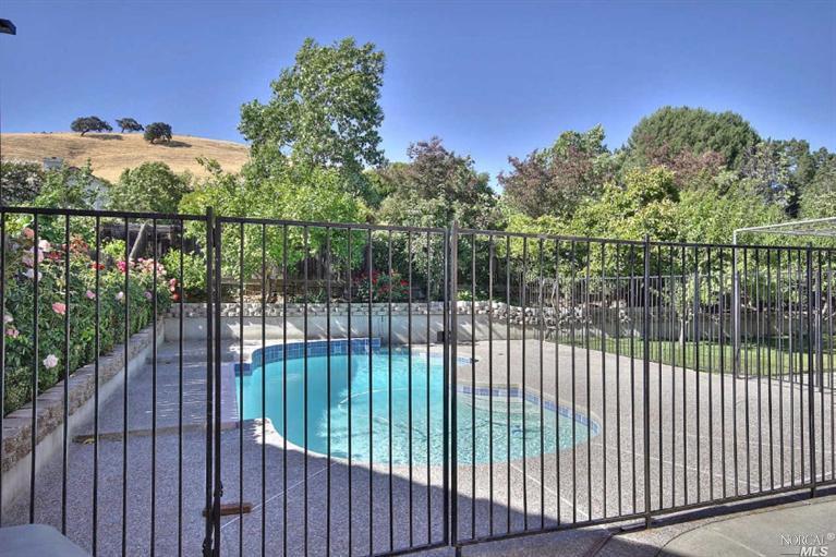 2230 Silver Fox Cir, Fairfield, CA 94534 photo 34