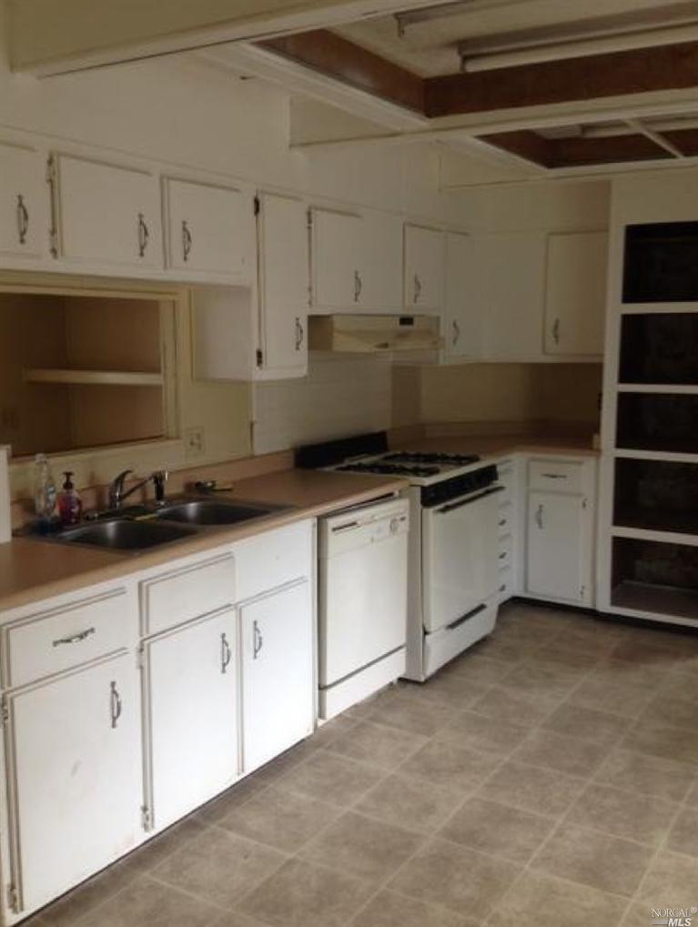 21491 Meadowbrook Dr, Willits, CA 95490 photo 5