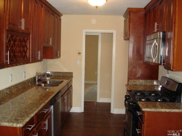 869 Oakwood Ave, Vallejo, CA 94591 photo 4