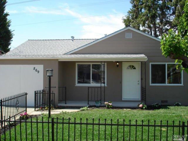 869 Oakwood Ave, Vallejo, CA 94591 photo 2
