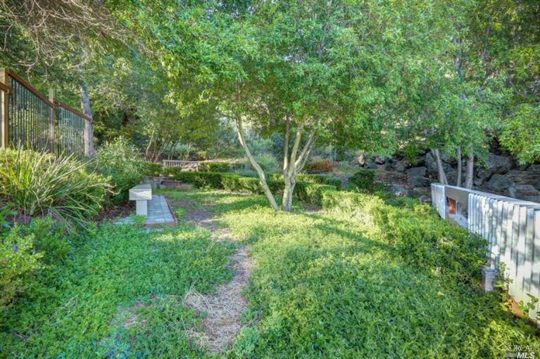 111 Gregory Dr, Fairfax, CA 94930 photo 18