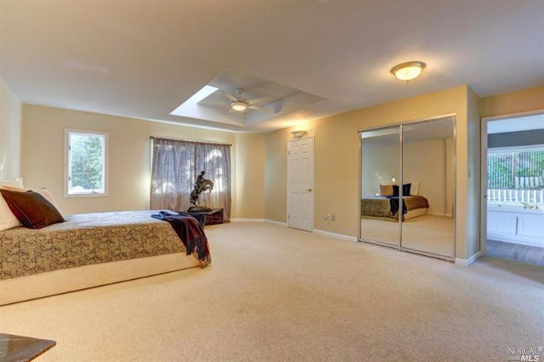 111 Gregory Dr, Fairfax, CA 94930 photo 9