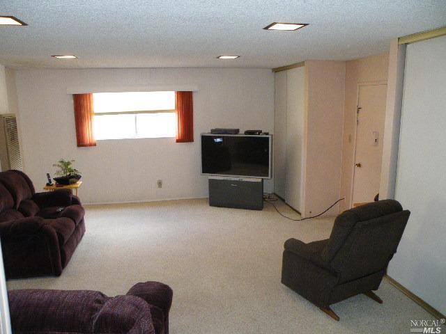 218 Cardinal Ln, Vallejo, CA 94589 photo 7