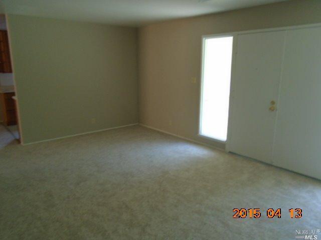 254 E Pacific Ave, Fairfield, CA 94533 photo 2