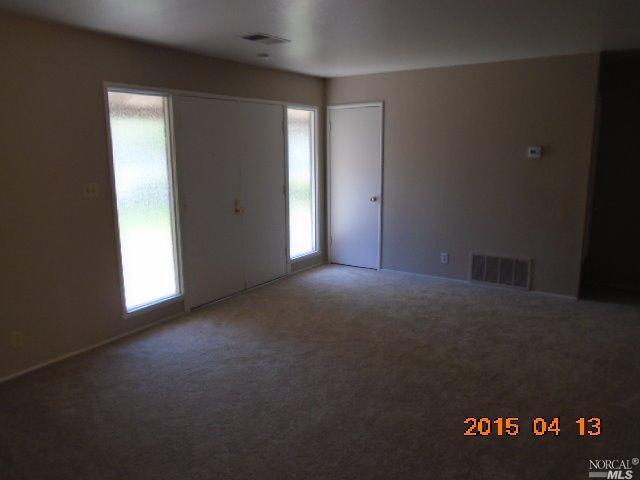 254 E Pacific Ave, Fairfield, CA 94533 photo 3