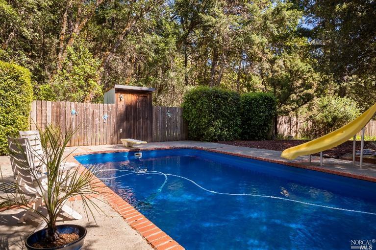 4000 Chinquapin Dr, Willits, CA 95490 photo 14