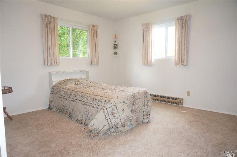 290 Glen Rd, Other, CA 96093 photo 5