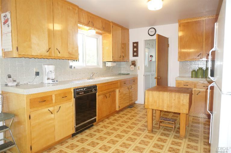 290 Glen Rd, Other, CA 96093 photo 15