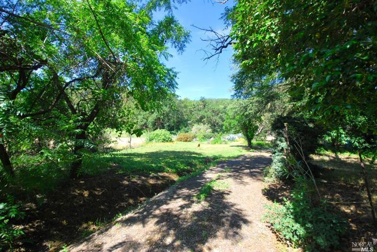 17986 Carriger Rd, Sonoma, CA 95476 photo 3