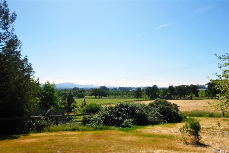 17986 Carriger Rd, Sonoma, CA 95476 photo 1