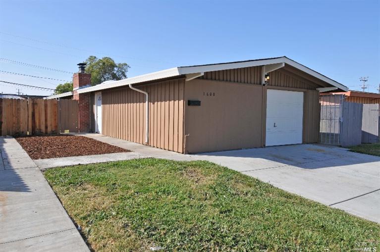 1600 Mini Dr, Vallejo, CA 94589 photo 1