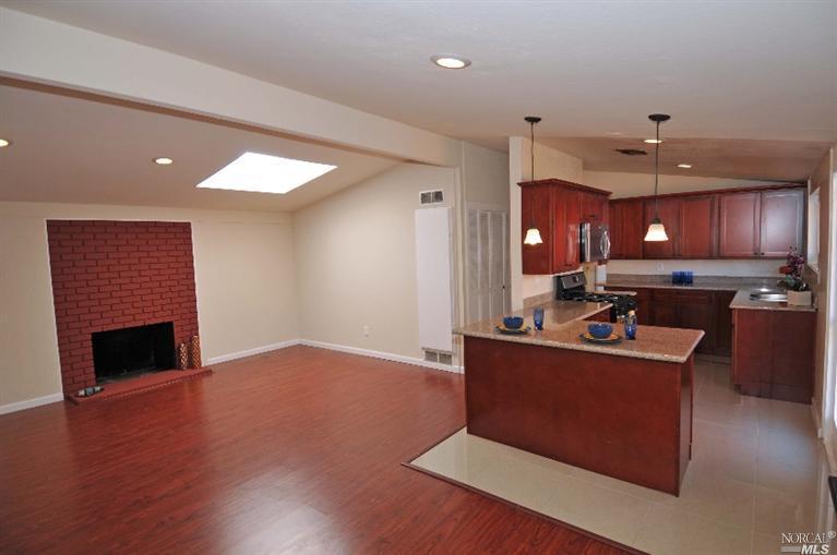 1600 Mini Dr, Vallejo, CA 94589 photo 3