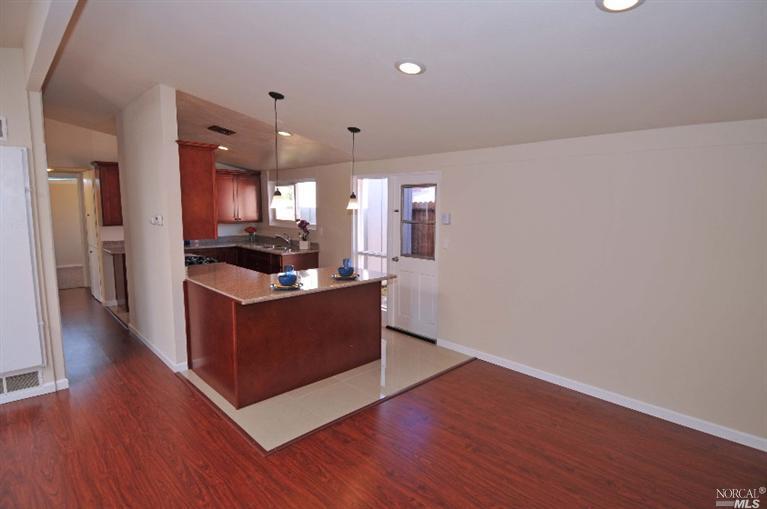 1600 Mini Dr, Vallejo, CA 94589 photo 4