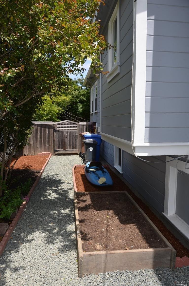 1536 Pine St, Napa, CA 94559 photo 22