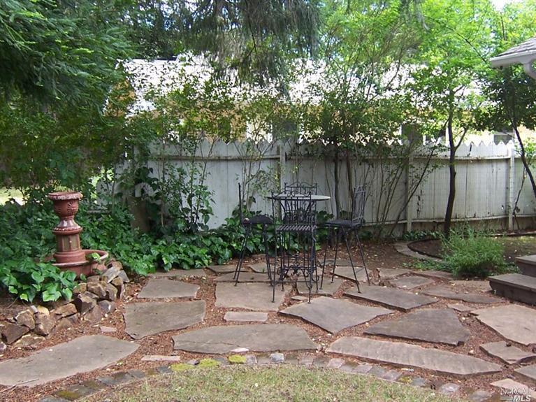834 Cypress Ave, Ukiah, CA 95482 photo 21