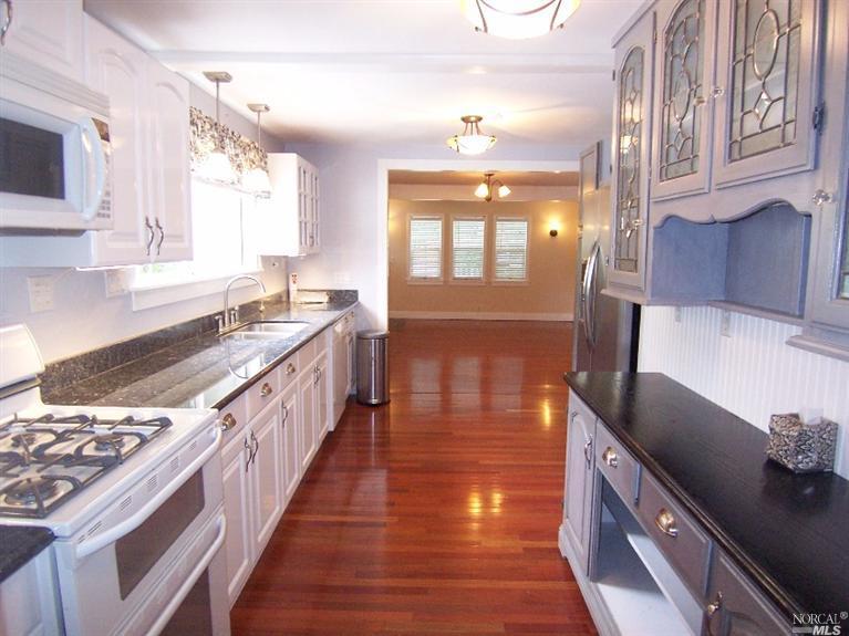834 Cypress Ave, Ukiah, CA 95482 photo 7