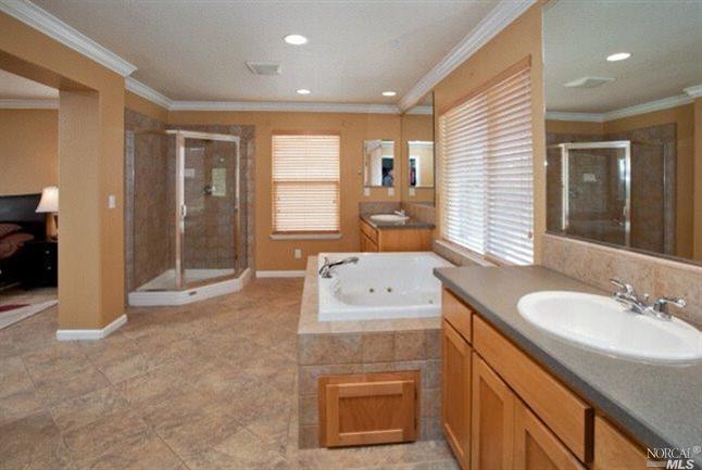 1457 Golf Course Dr, Windsor, CA 95492 photo 8