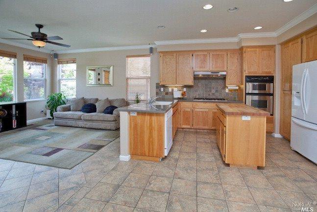 1457 Golf Course Dr, Windsor, CA 95492 photo 3