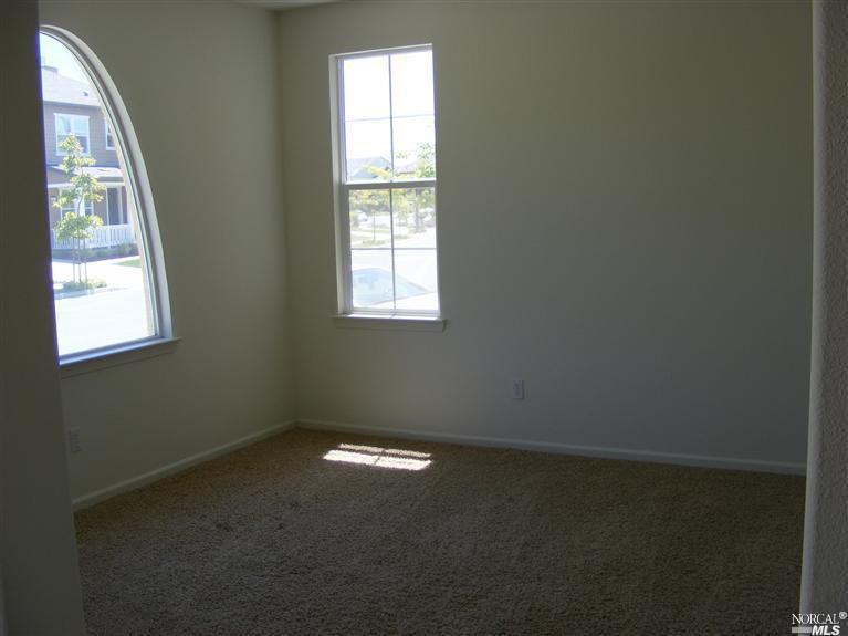 400 Klein Ave, Vallejo, CA 94592 photo 10