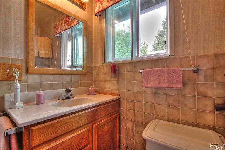 1005 Samuel Dr, Petaluma, CA 94952 photo 12