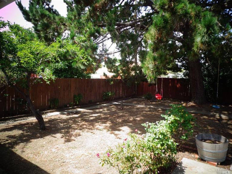 261 Ebbetts Pass Rd, Vallejo, CA 94589 photo 5