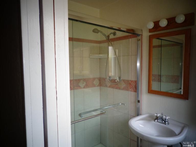 261 Ebbetts Pass Rd, Vallejo, CA 94589 photo 11