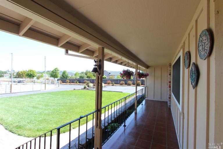 49 Long Rd, Petaluma, CA 94952 photo 3