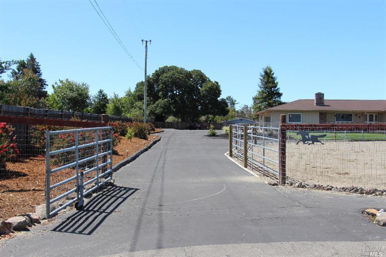 49 Long Rd, Petaluma, CA 94952 photo 1