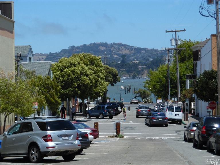 414 Pine St, Sausalito, CA 94965 photo 4