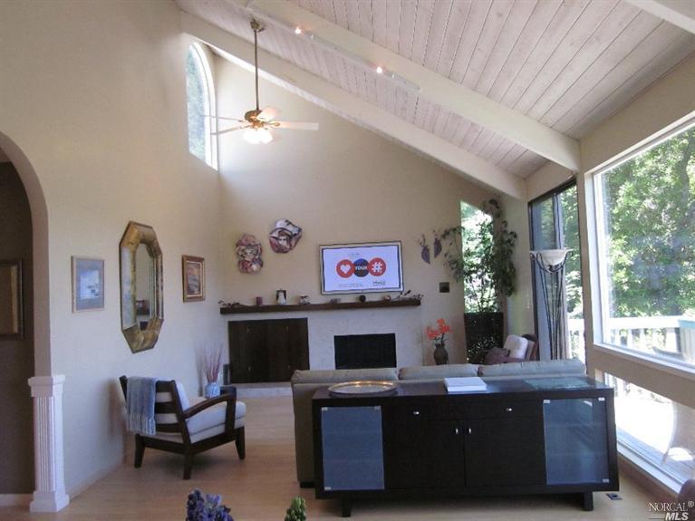 327 Carrera Dr, Mill Valley, CA 94941 photo 11