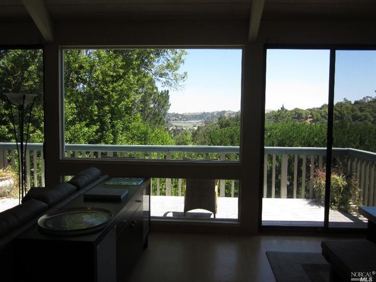 327 Carrera Dr, Mill Valley, CA 94941 photo 12