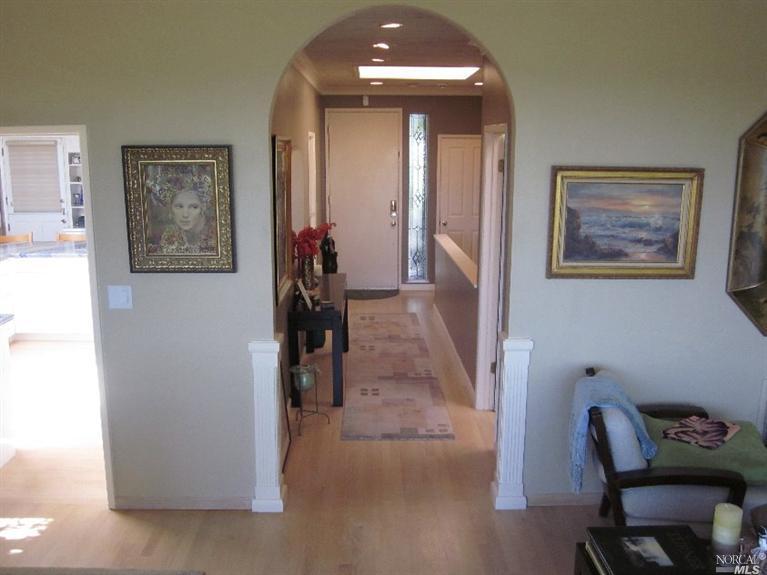 327 Carrera Dr, Mill Valley, CA 94941 photo 9